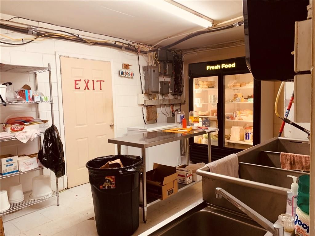 2962 Louisiana 107, Effie, LA 71331
